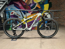 Двухподвесный велосипед TITAN RACING 29 CYPHER DC CARBON EXPERT (2025)