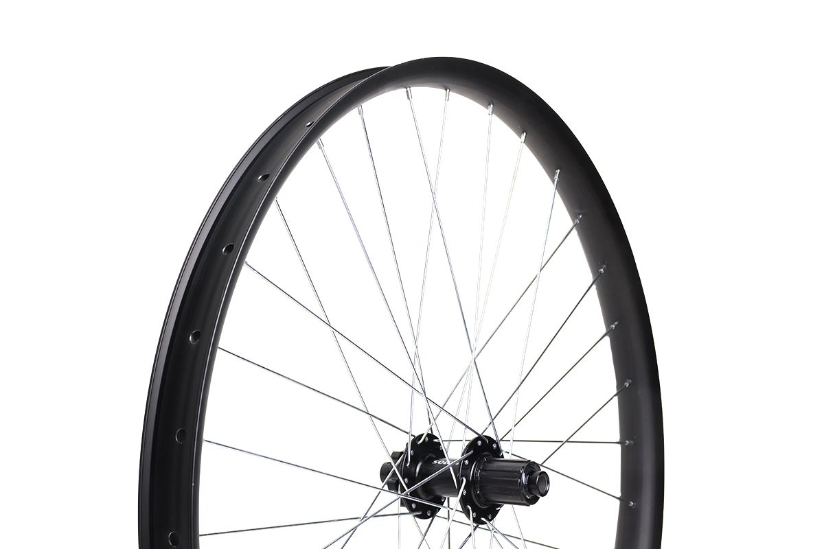 Колесо 29"MTB заднее, под кассету на 9-10 передач, двойной обод Citron DP-40 29"32H, втулка Solon DH909TR, 32H, Disc, 142*12мм, 2 промподшипника, крепление IS6, ось 12мм, цвет черный